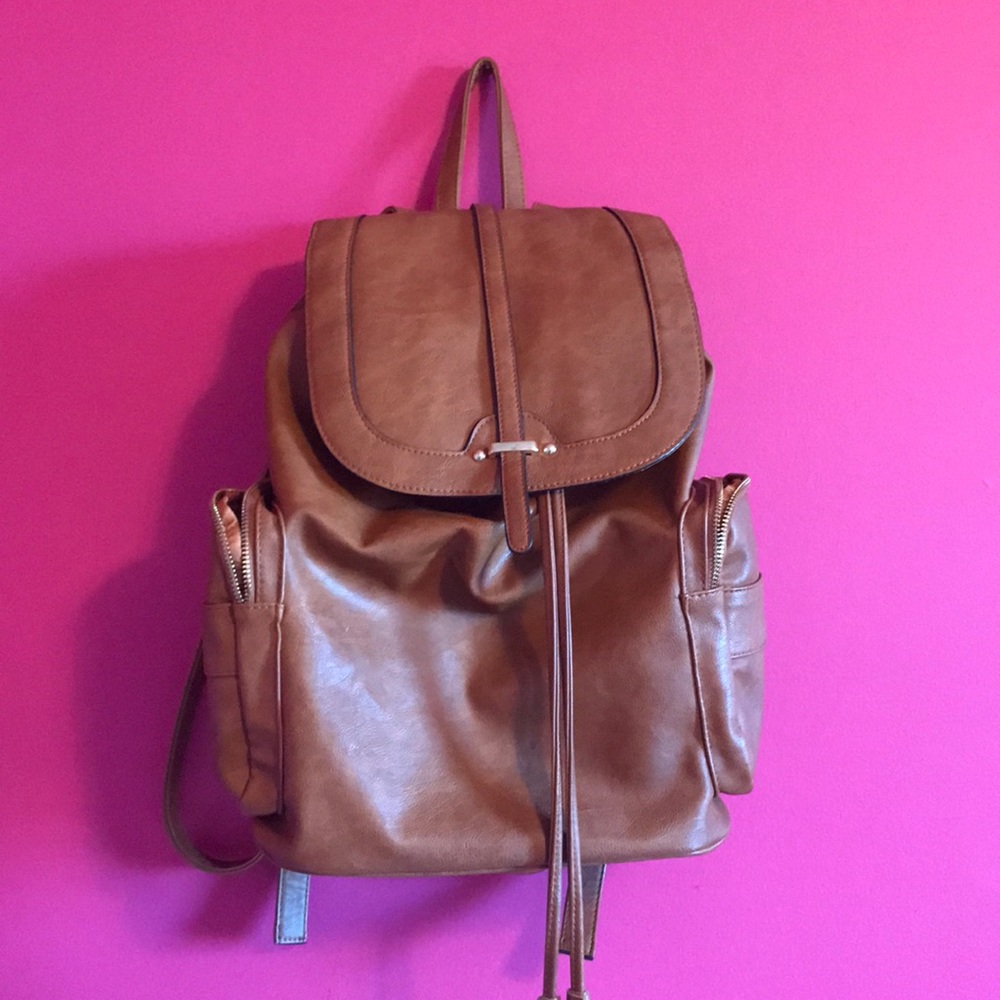 Brown bad pack for all ages